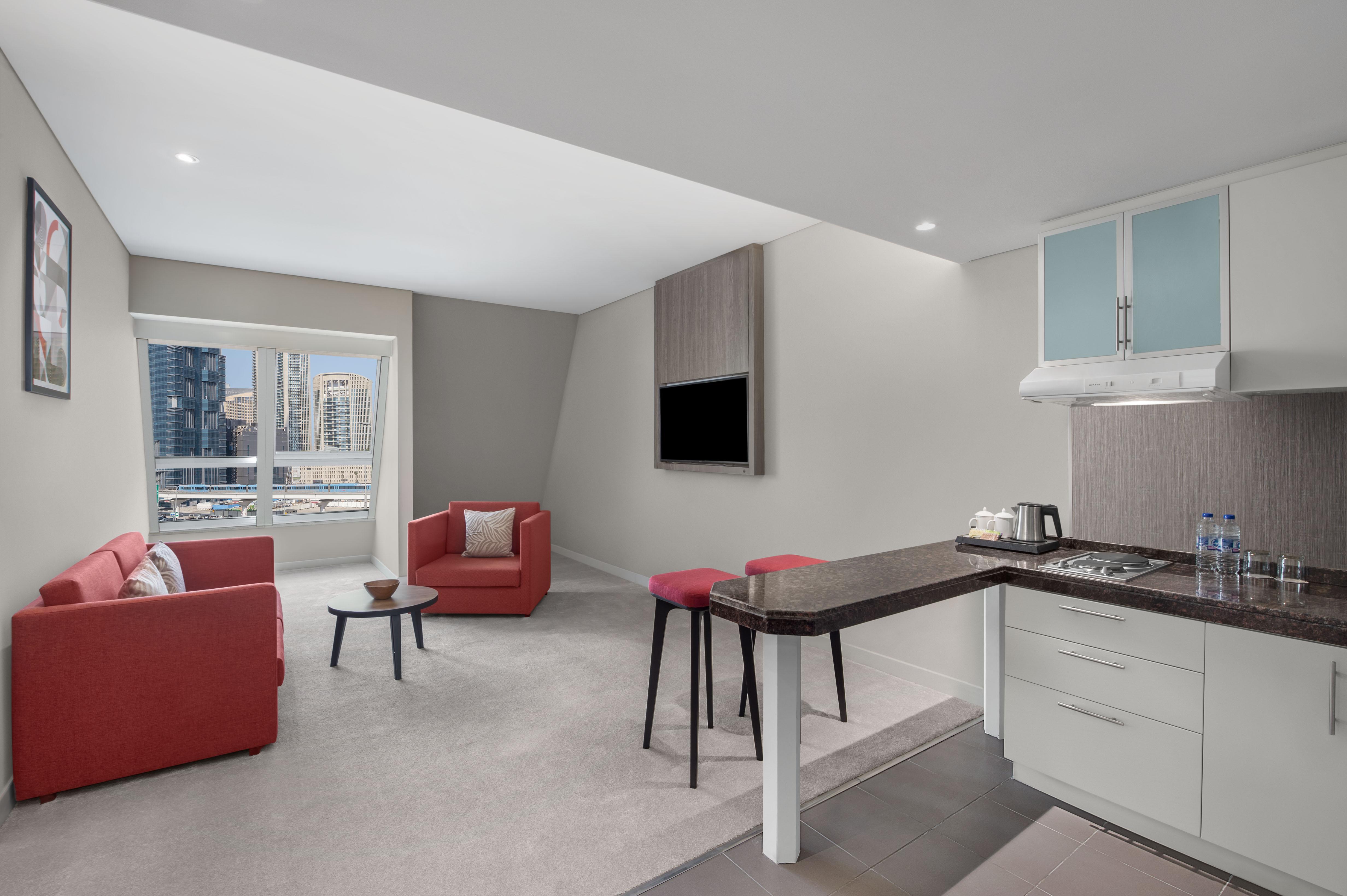 Leva Hotel Mazaya Centre Dubai Dış mekan fotoğraf