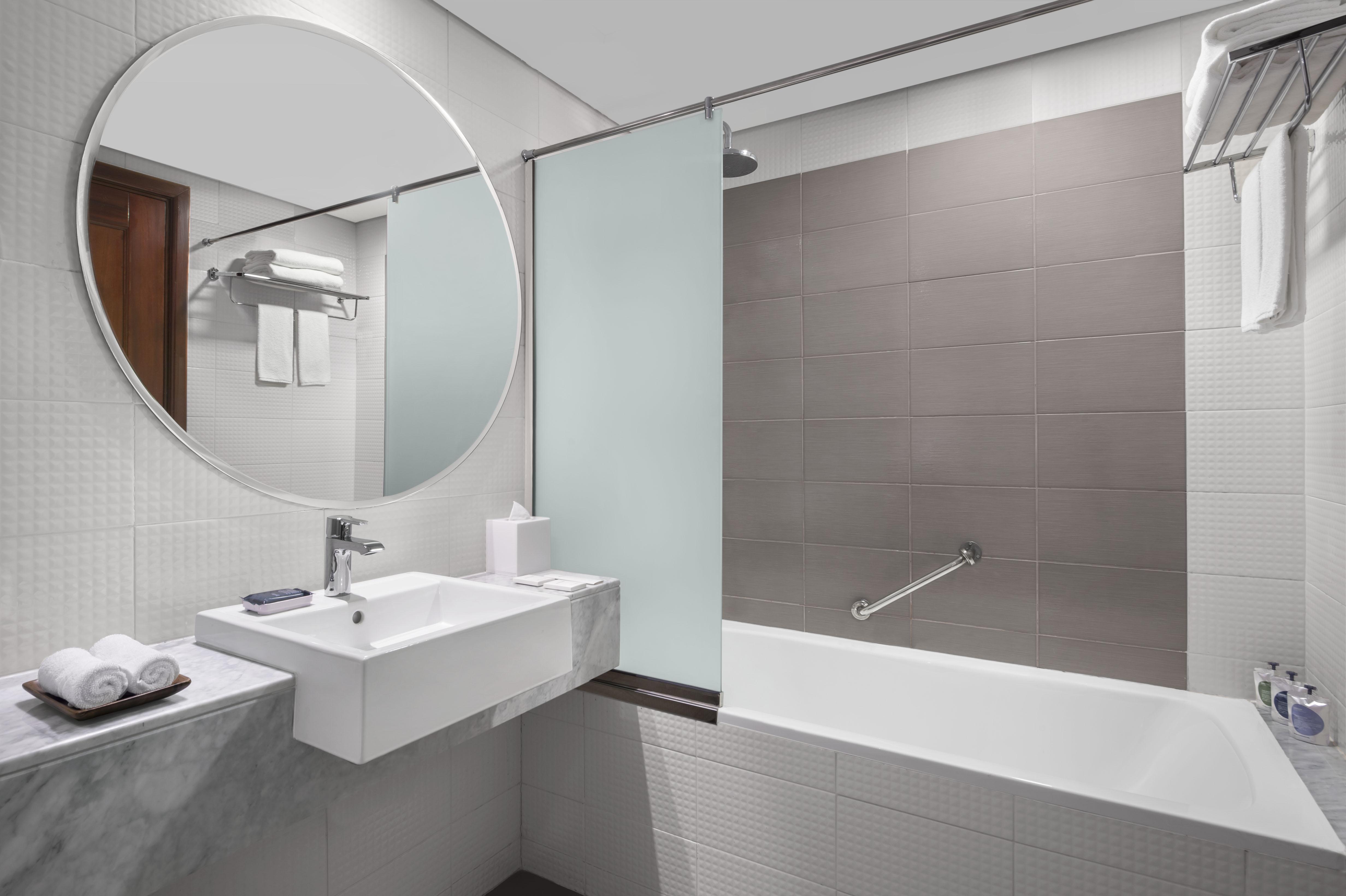 Leva Hotel Mazaya Centre Dubai Dış mekan fotoğraf